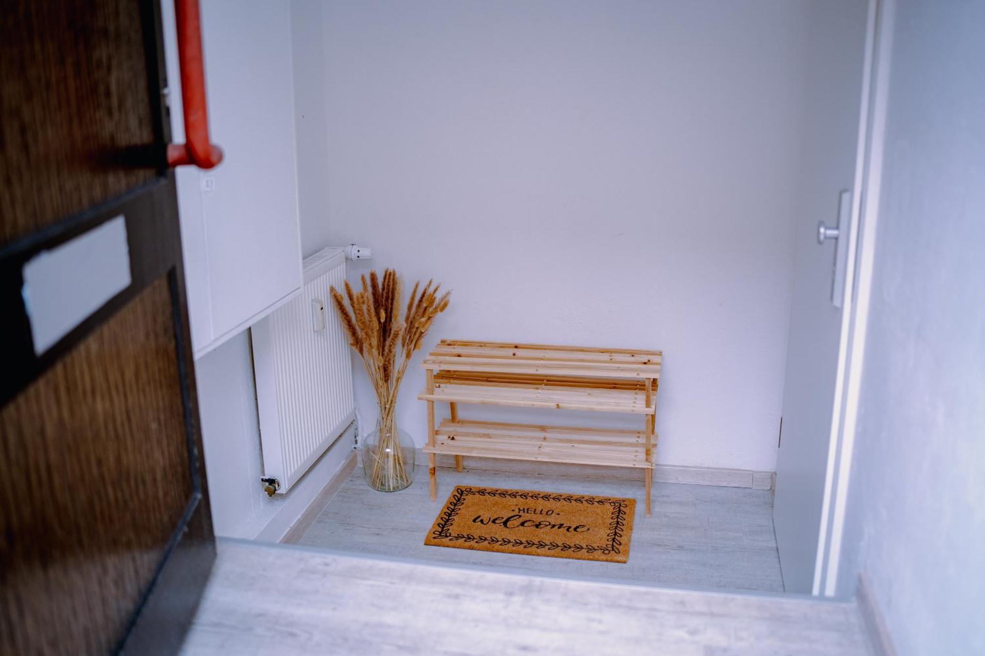 Schoenes Apartment In Der Altstadt , Kostenlose Parkplaetze In Der Naehe Emden Exteriör bild