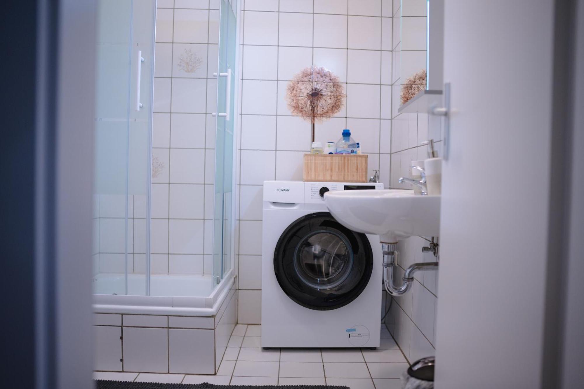 Schoenes Apartment In Der Altstadt , Kostenlose Parkplaetze In Der Naehe Emden Exteriör bild