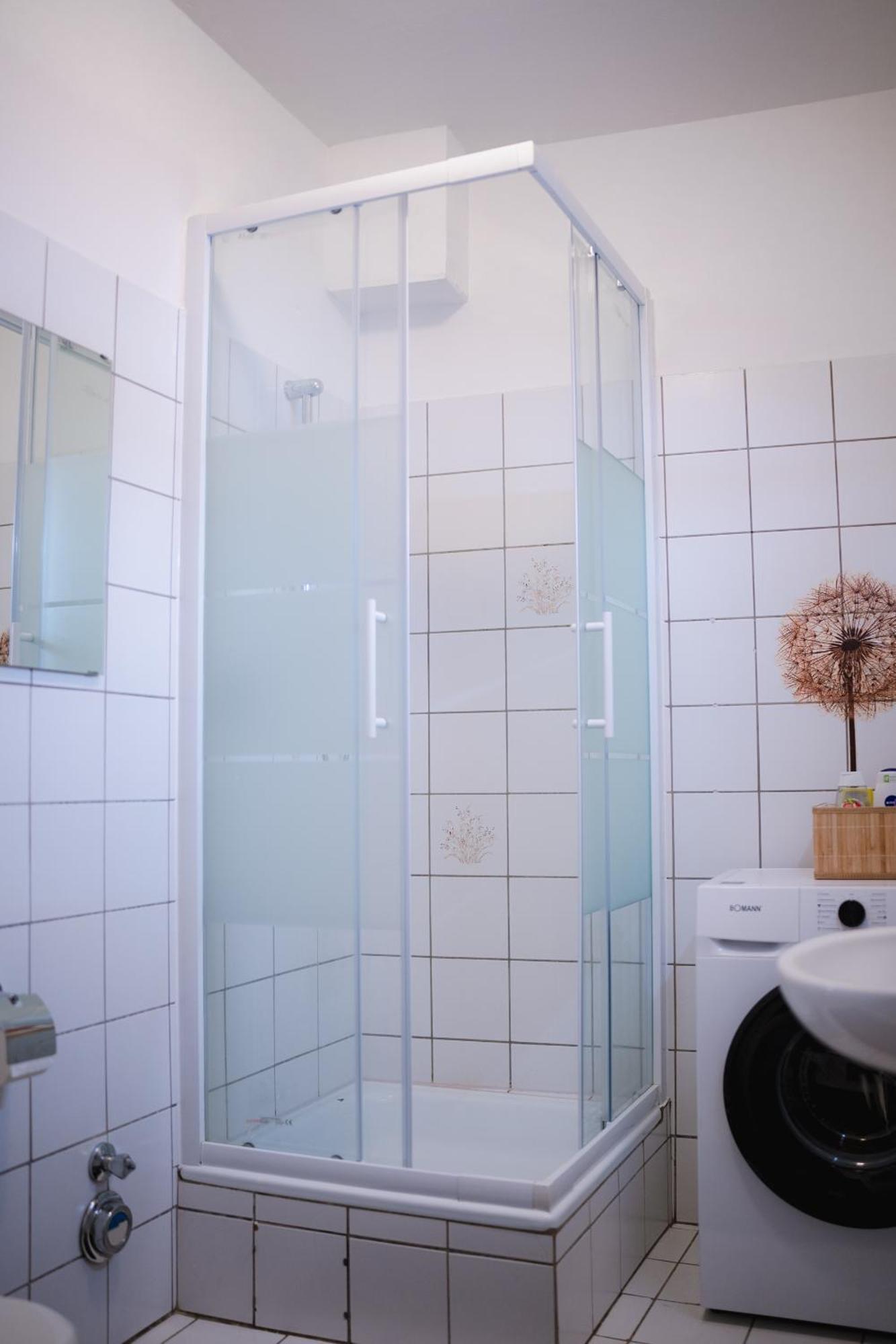 Schoenes Apartment In Der Altstadt , Kostenlose Parkplaetze In Der Naehe Emden Exteriör bild
