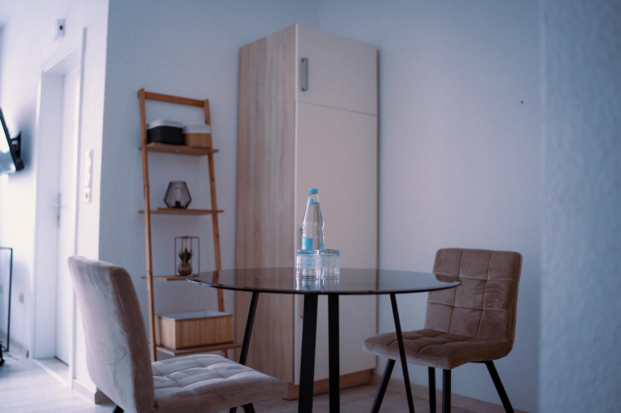 Schoenes Apartment In Der Altstadt , Kostenlose Parkplaetze In Der Naehe Emden Exteriör bild